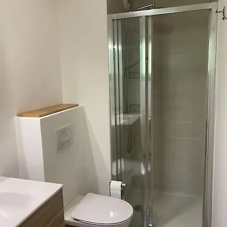 Gorgeous 2 Bedroom, 2 Full Bath, In Apartment! Winner Of 2025 And 2024 Traveller Award! *